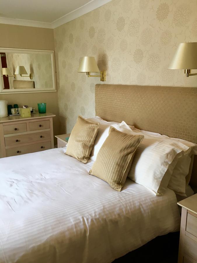 Rivercroft Hotel ลู ภายนอก รูปภาพ