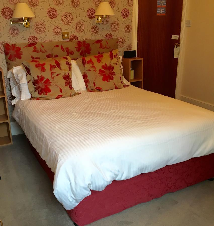 Rivercroft Hotel ลู ภายนอก รูปภาพ